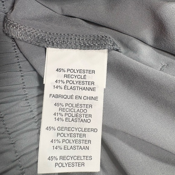 Vuori Villa Women’s Steel Gray Joggers - Picture 3 of 8